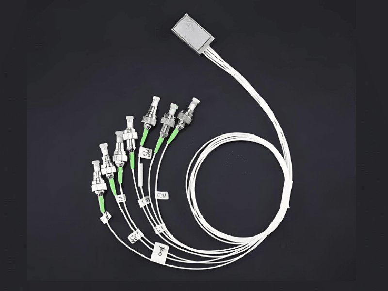 Conjunto de cables de RF de bajas pérdidas de varias ramas